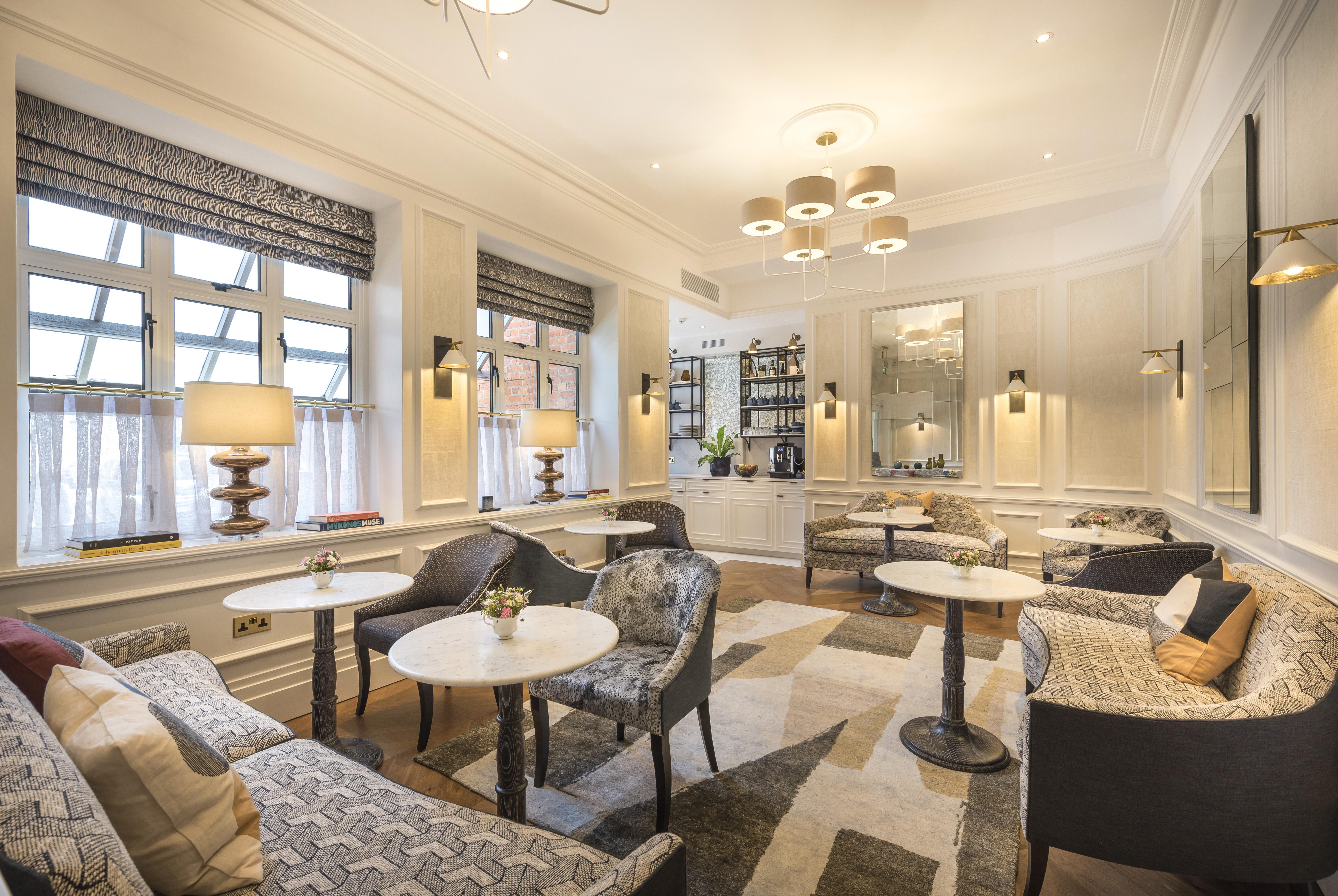 더 캐피탈 호텔 런던 외부 사진 The Library at The Ivy Collection